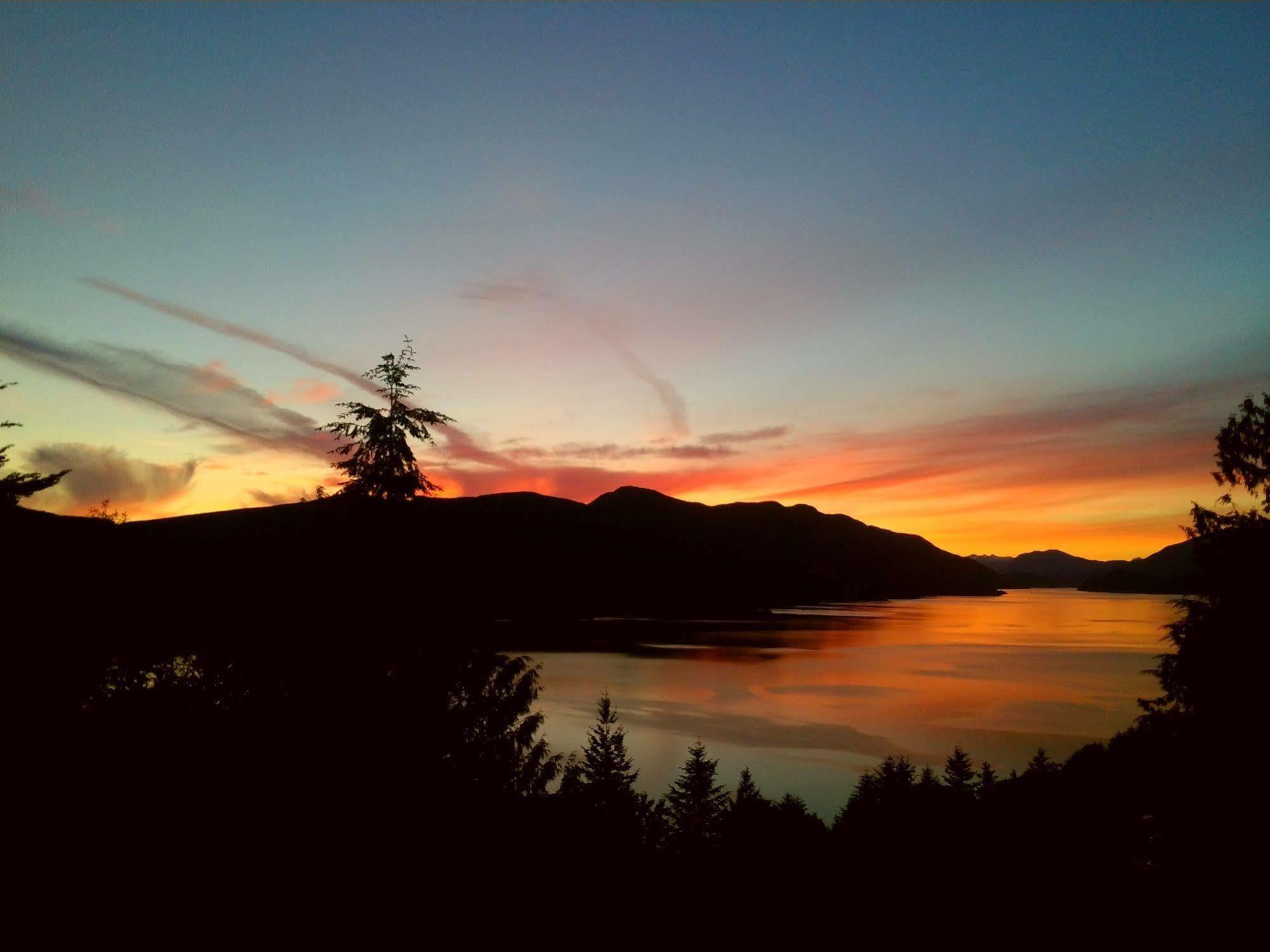 Sechelt Inlet B&B Eksteriør billede